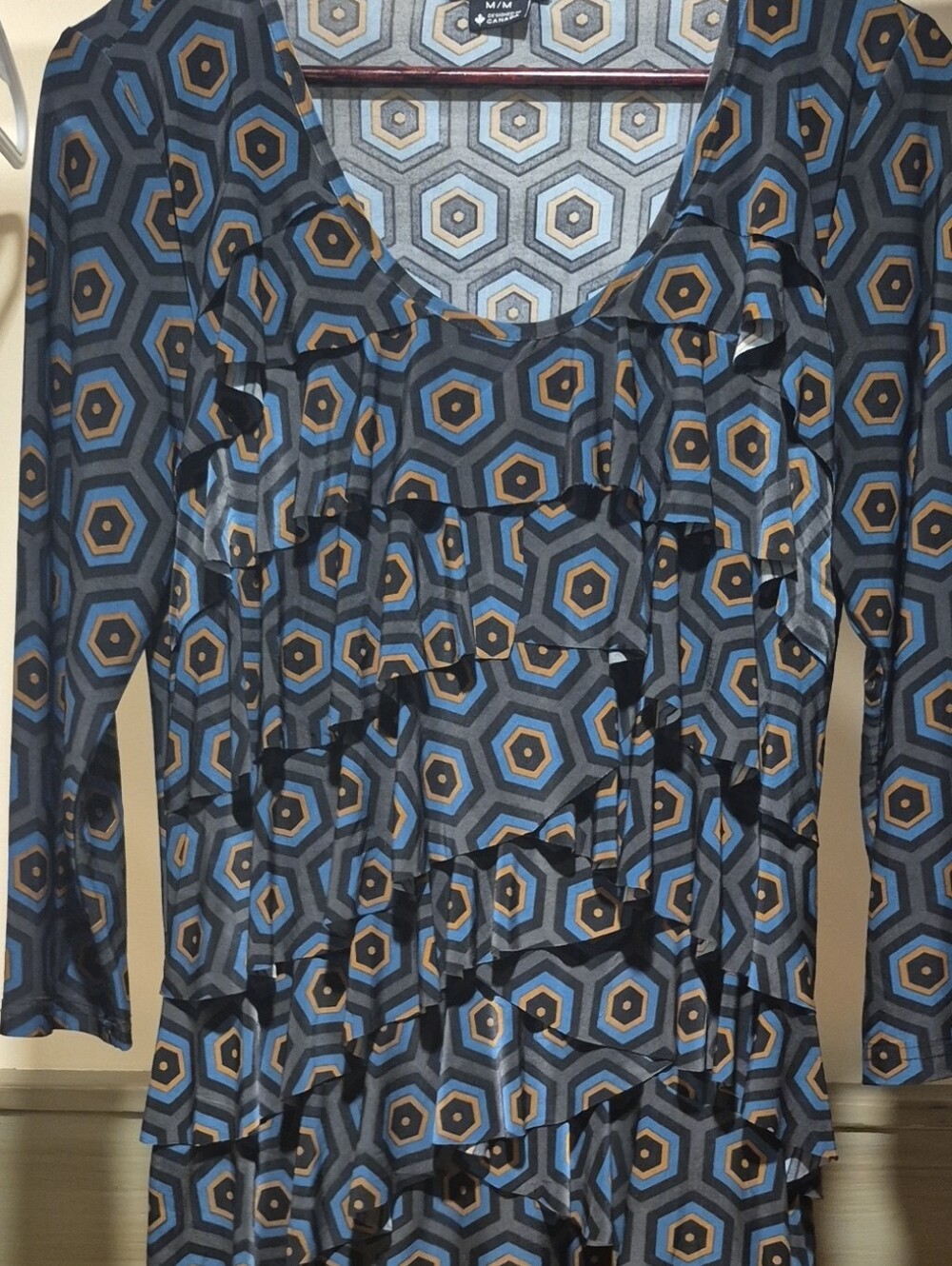 Studio 59 Blue Gray Hexagon Ruffle Tunic